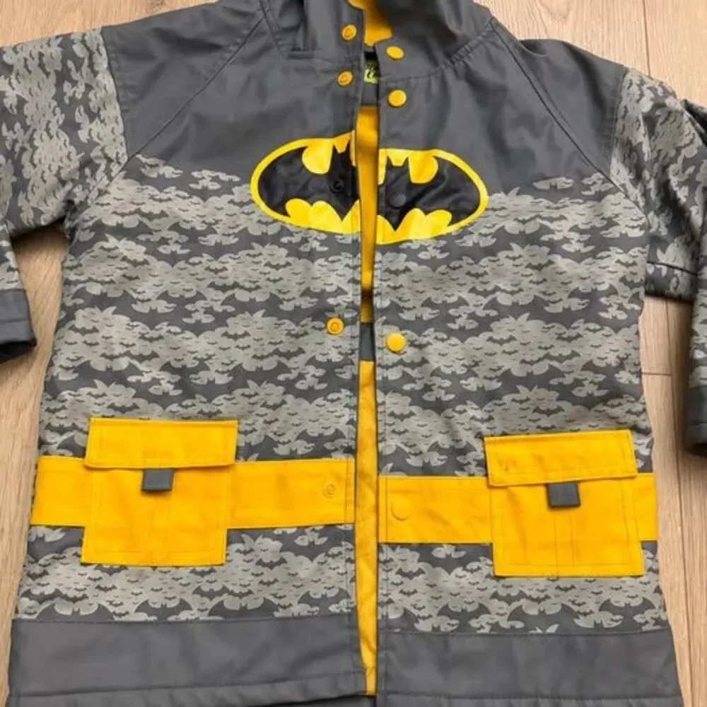 Western Chief Batman Raincoat size 6 kids